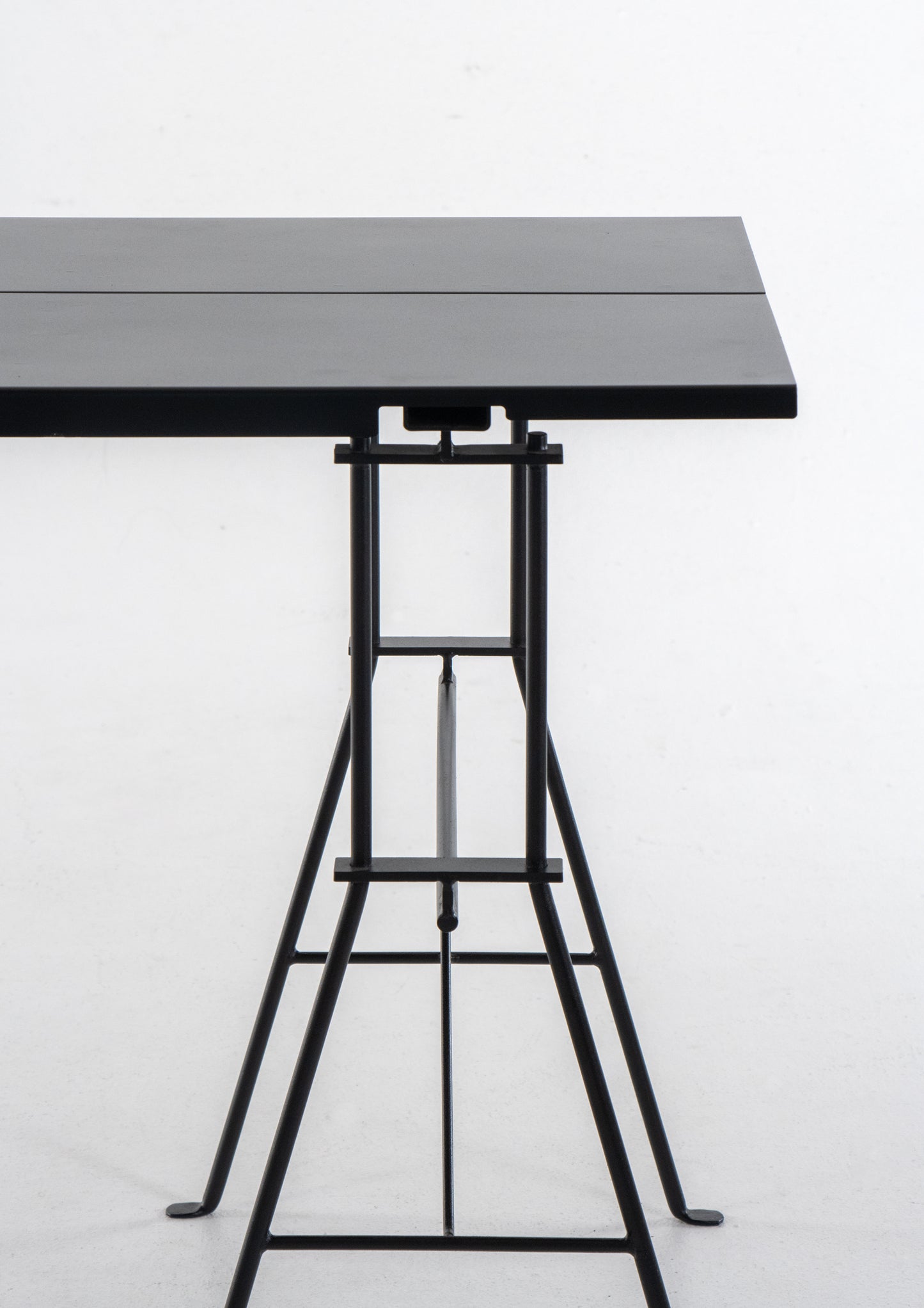 Bricolo Trestle Table - Atelier Jones Design